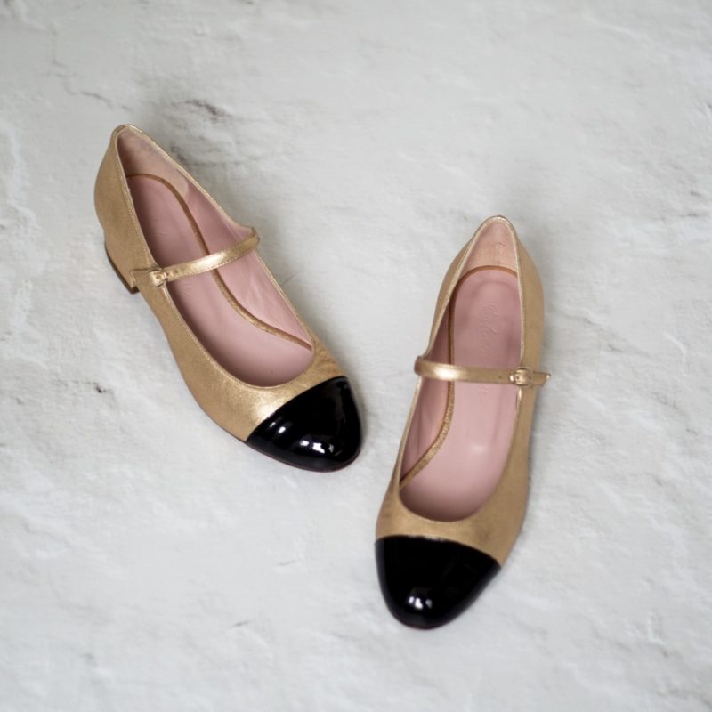 Zapatos de tacón CHLOÉ bicolor Dorado / Punta charol negro