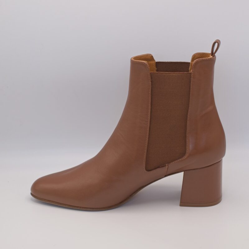 Botines de tacón Chelsea NAY BOOTS - CUERO